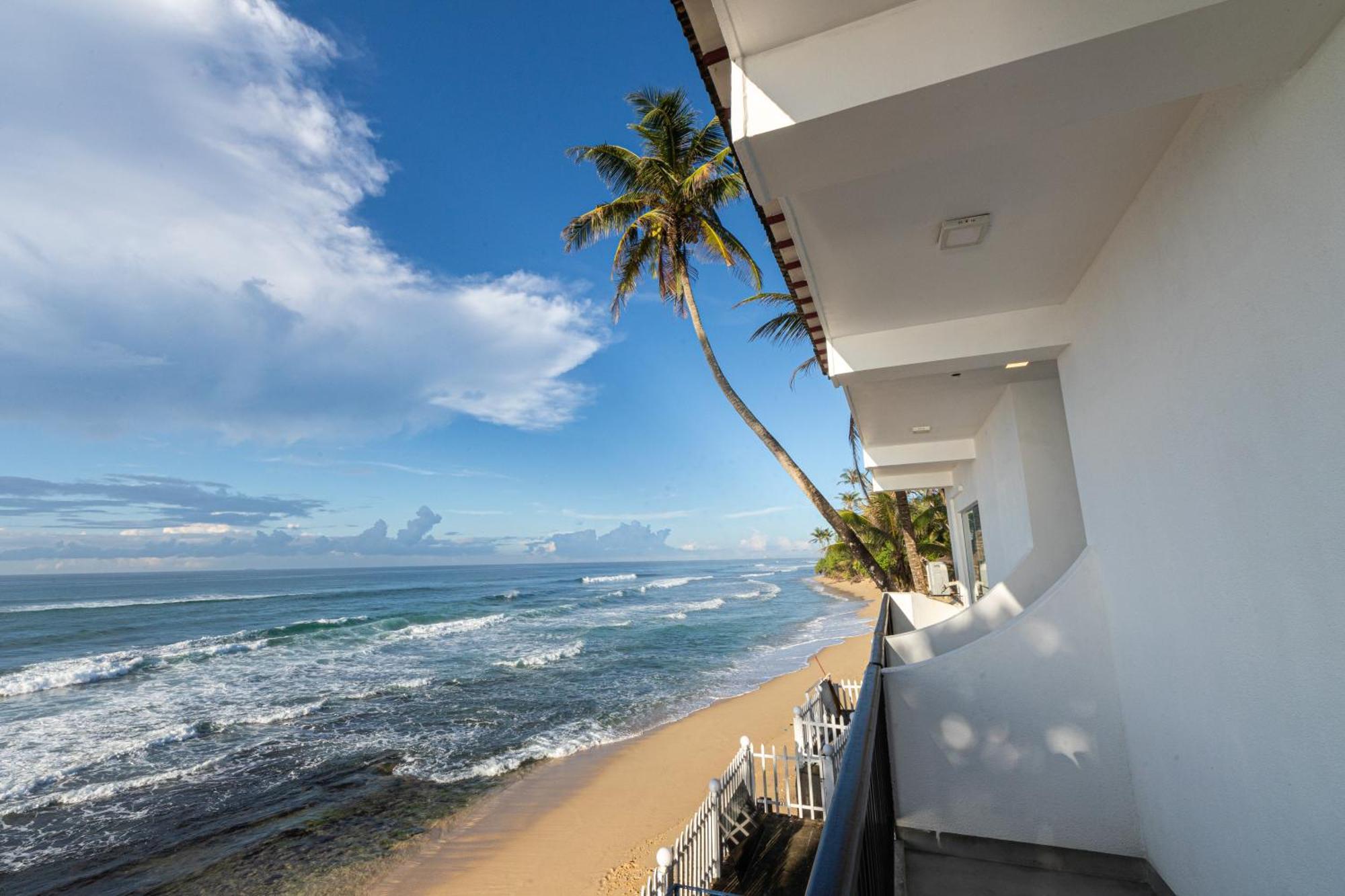 The Beach Talpe Unawatuna Exteriör bild